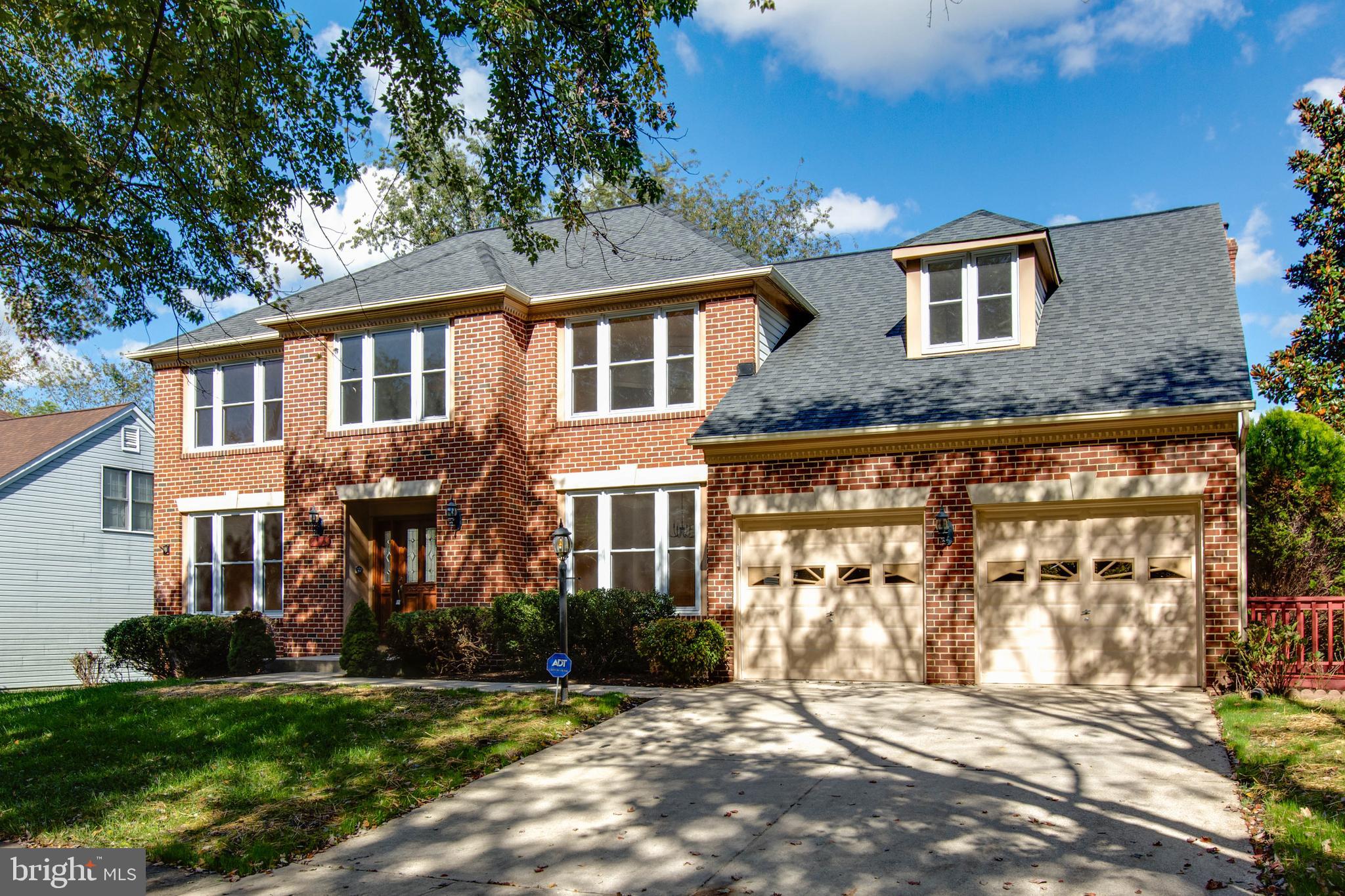 GREENS OF CROFTON - Residential Lease