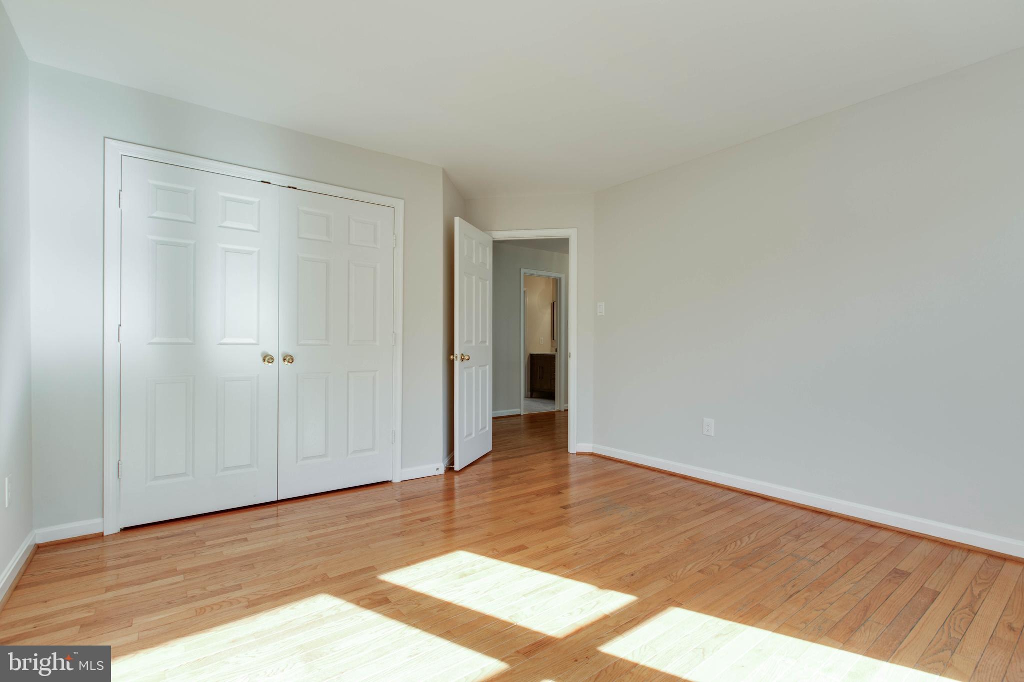 GREENS OF CROFTON - Residential Lease