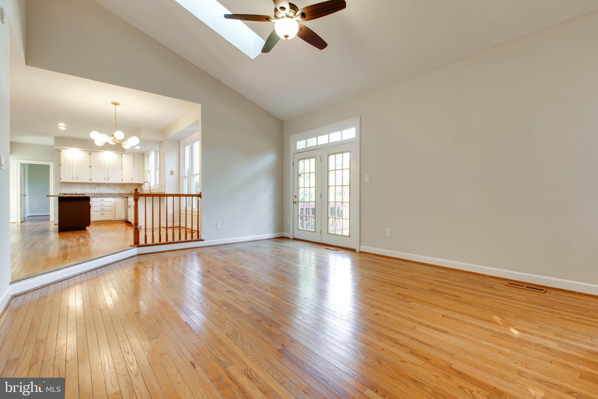 GREENS OF CROFTON - Residential Lease