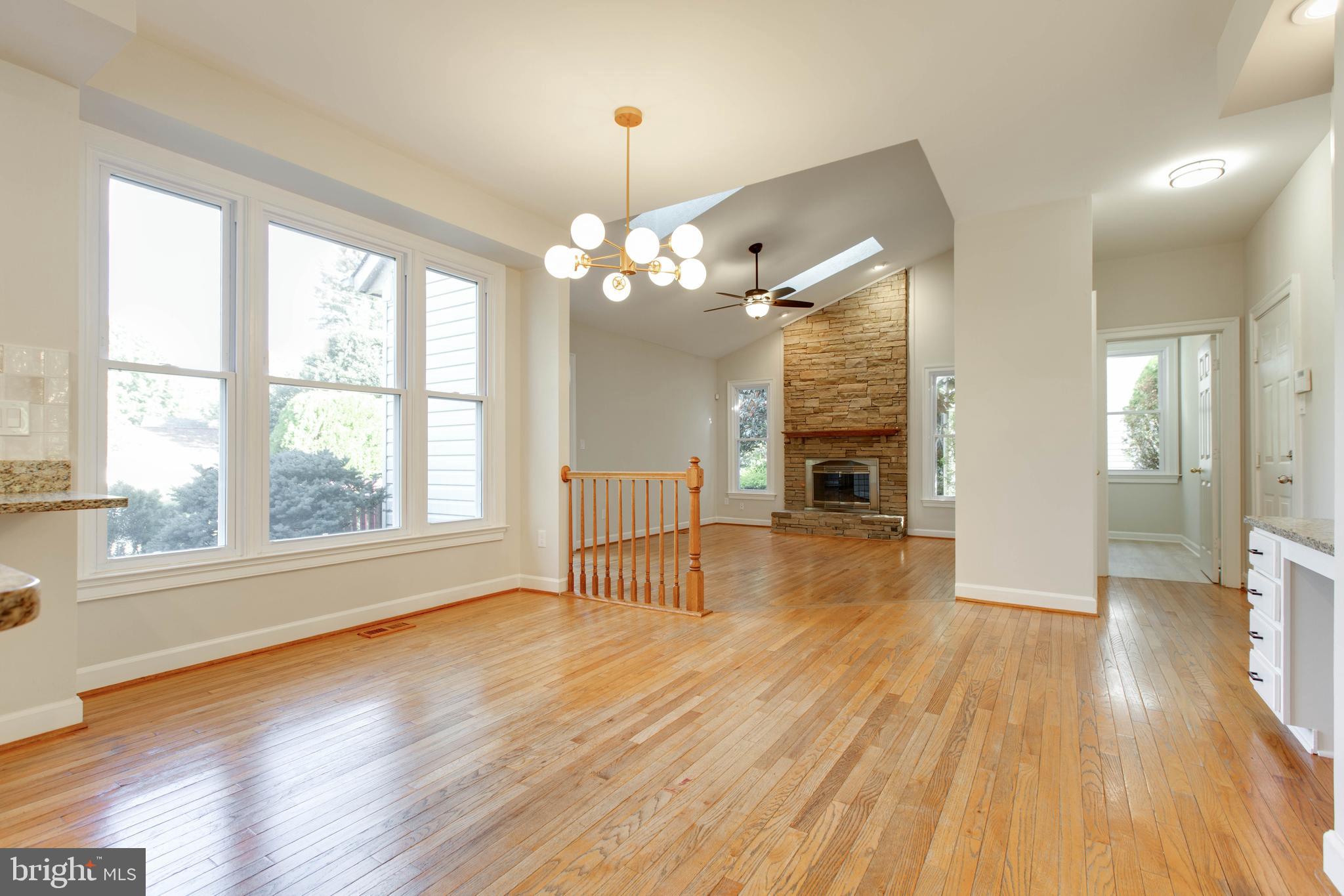 GREENS OF CROFTON - Residential Lease