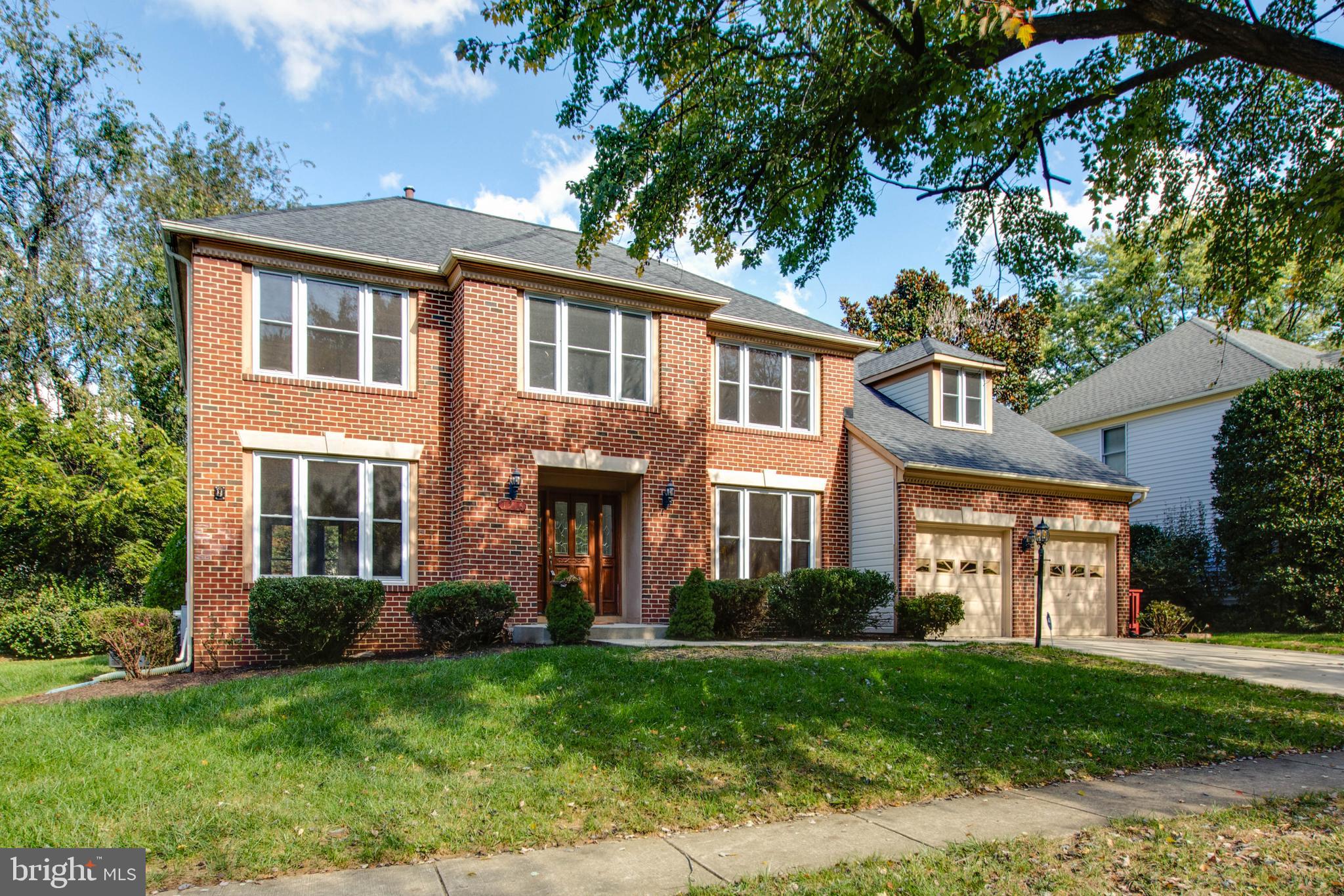 GREENS OF CROFTON - Residential Lease