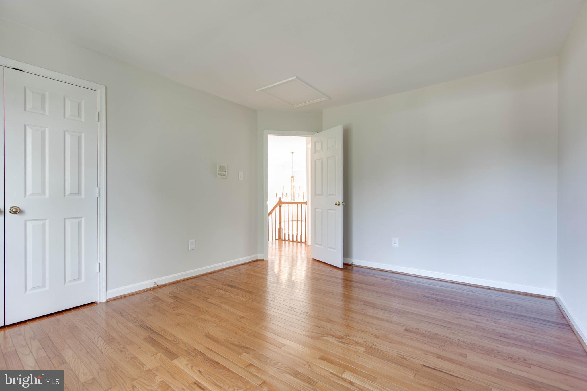 GREENS OF CROFTON - Residential Lease