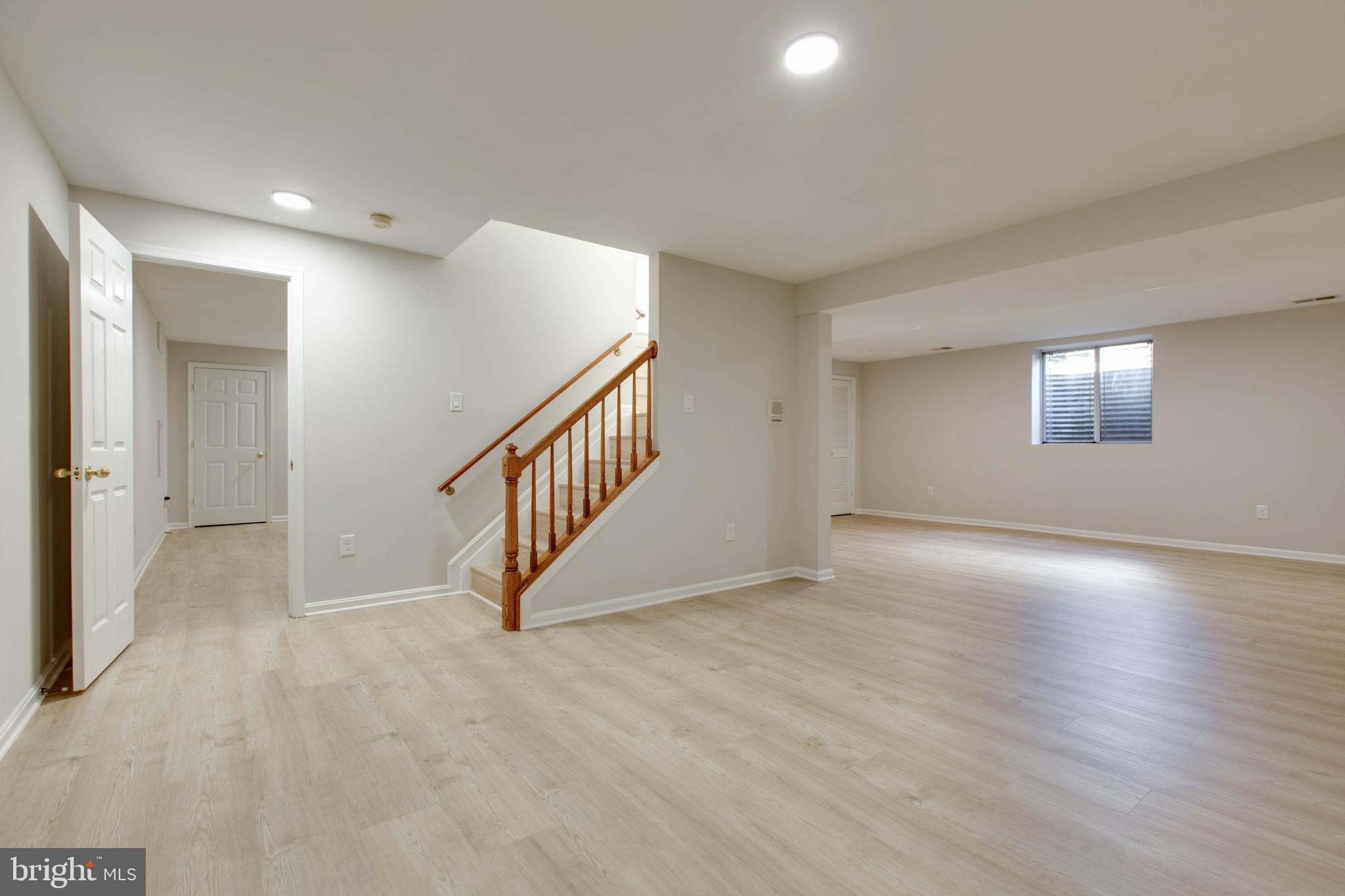 GREENS OF CROFTON - Residential Lease