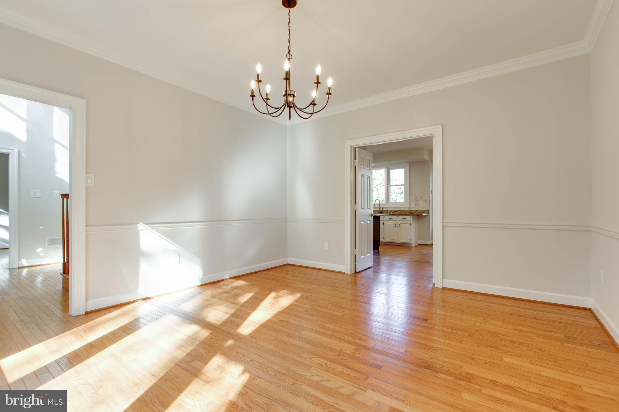 GREENS OF CROFTON - Residential Lease