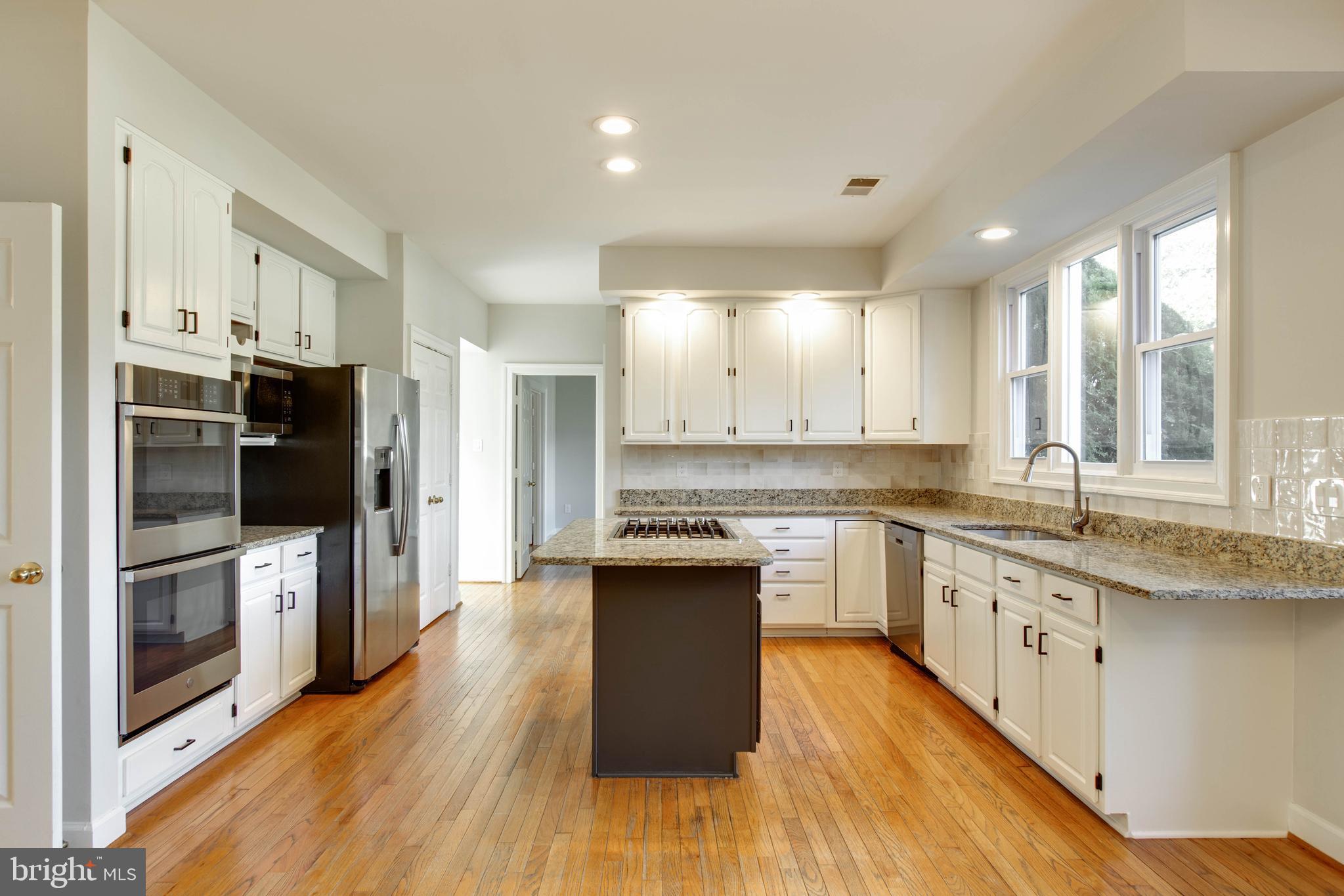 GREENS OF CROFTON - Residential Lease