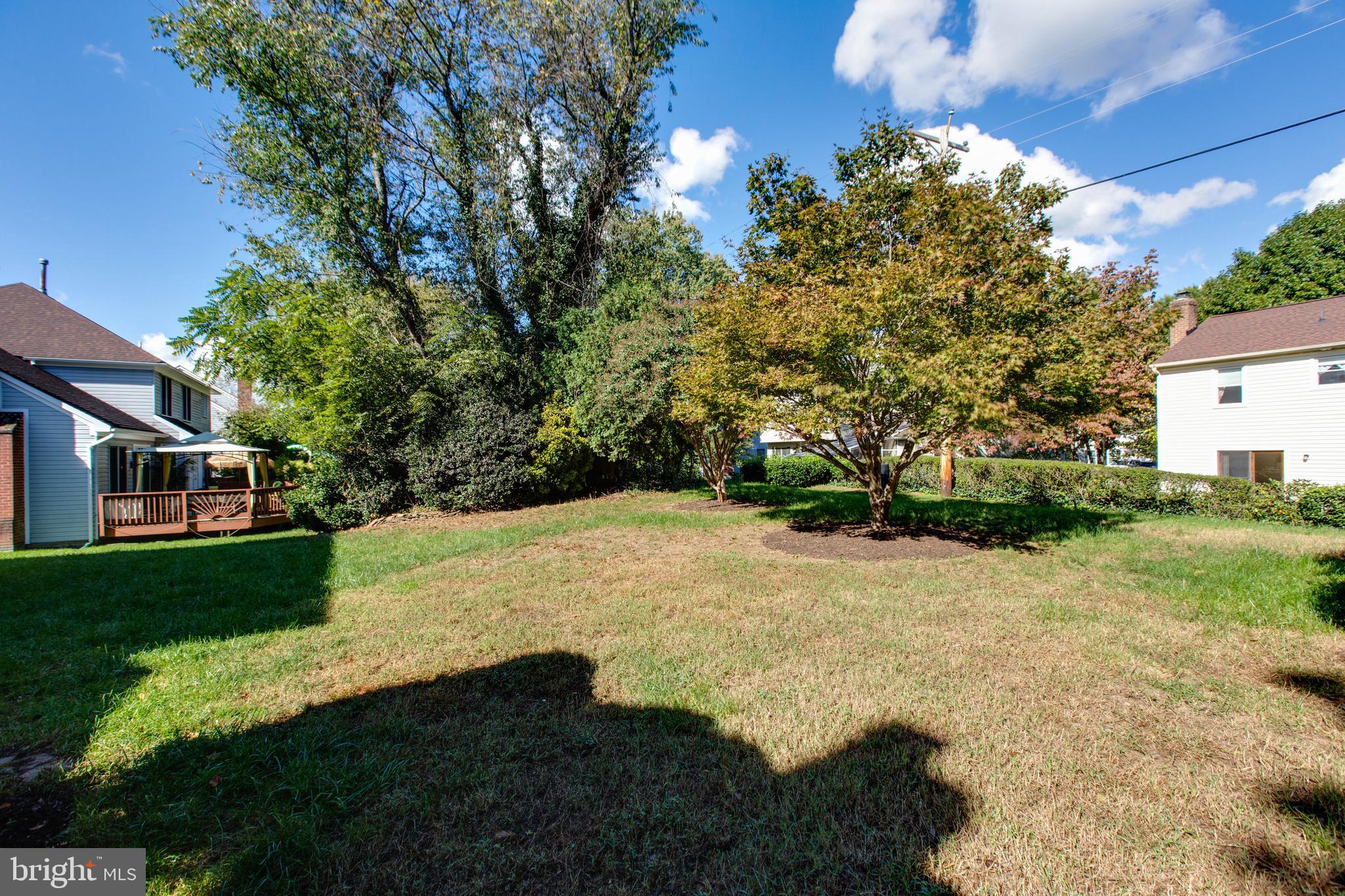 GREENS OF CROFTON - Residential Lease