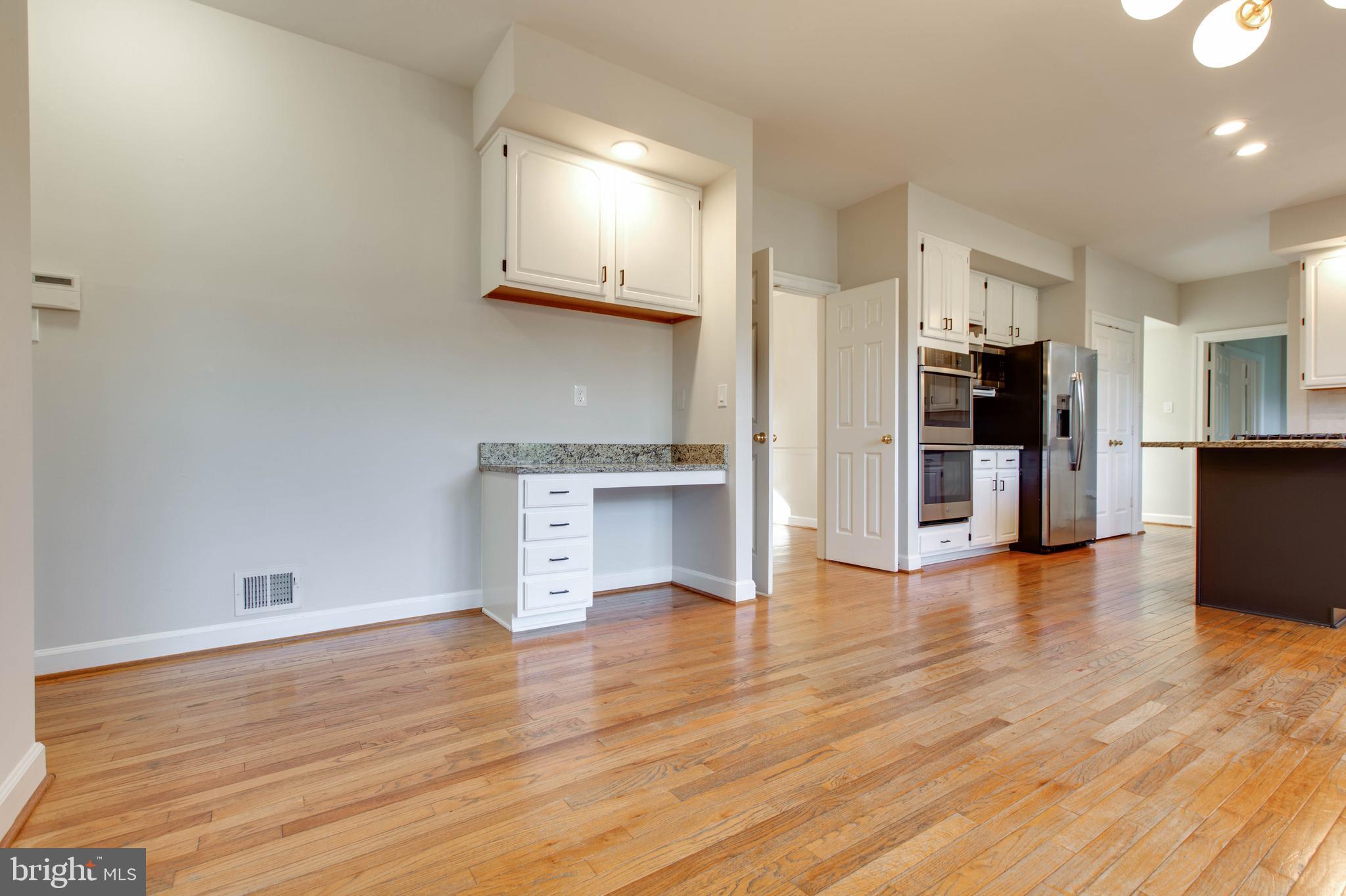 GREENS OF CROFTON - Residential Lease