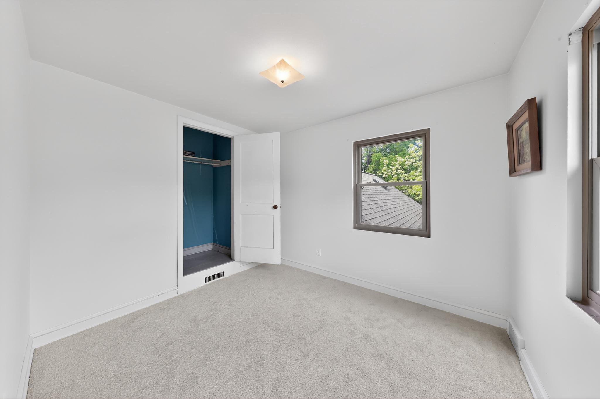 INDIAN FIELD - Residential