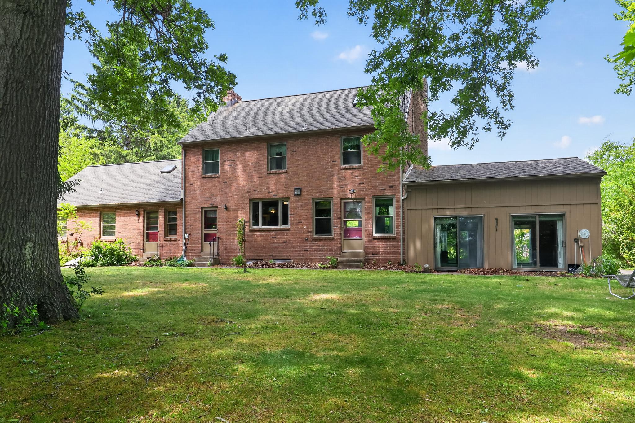 INDIAN FIELD - Residential