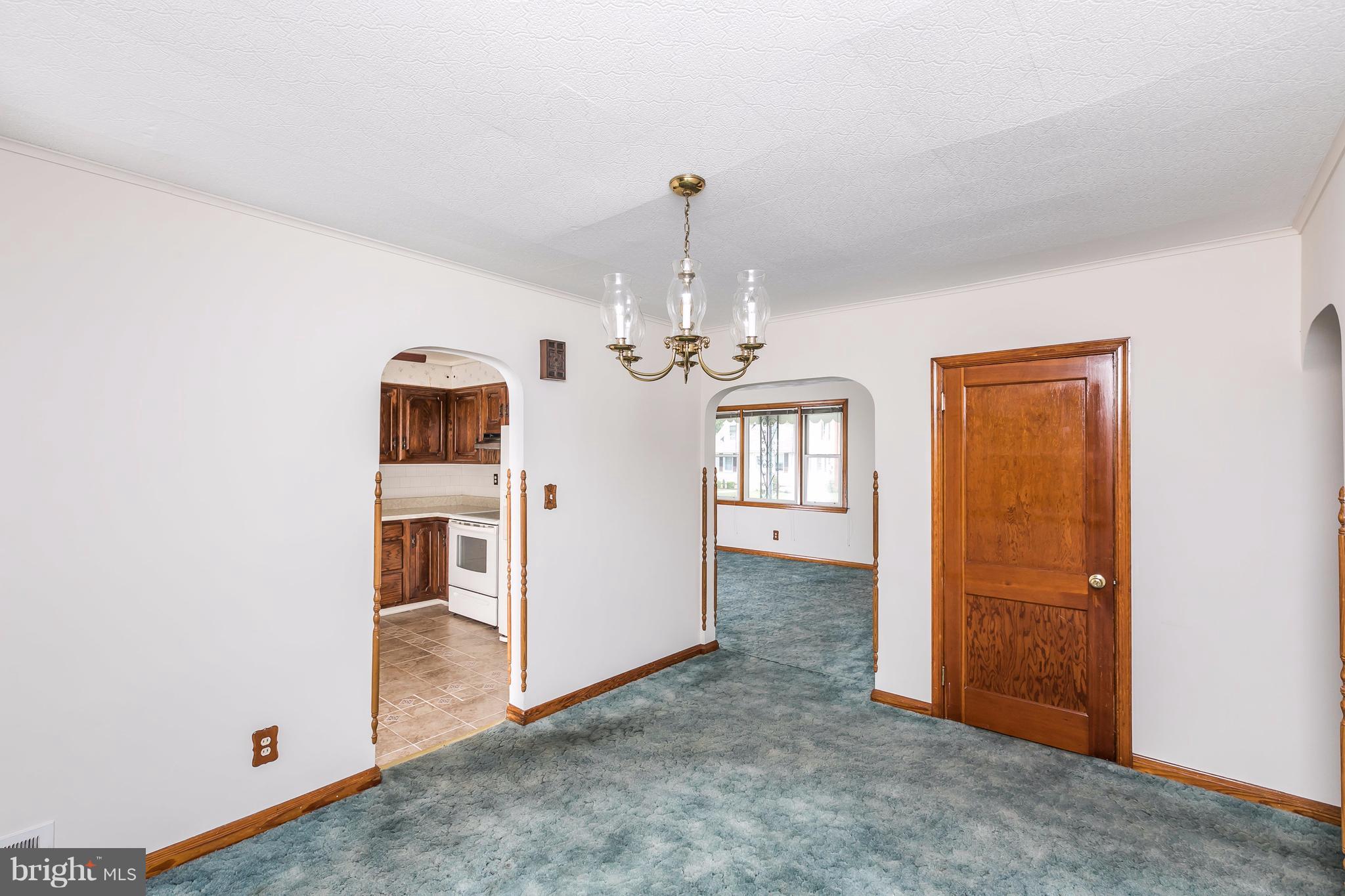 WOODLAWN ESTATES - Residential