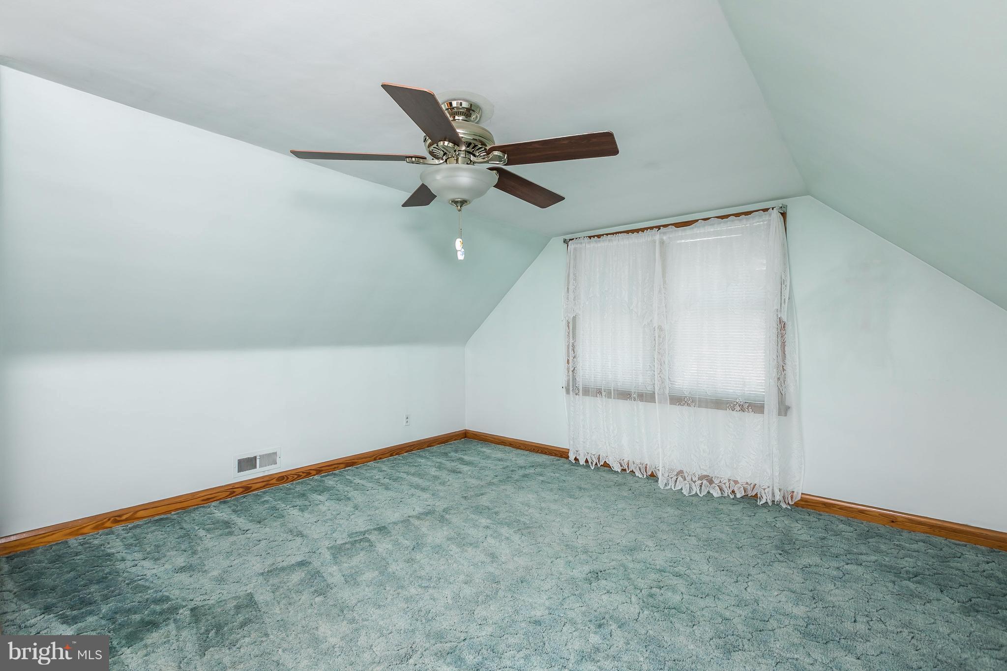 WOODLAWN ESTATES - Residential