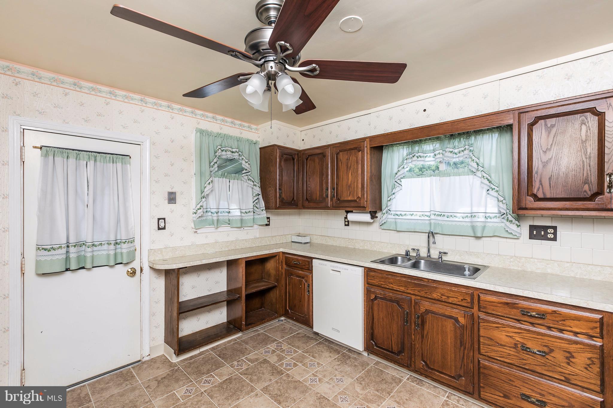 WOODLAWN ESTATES - Residential