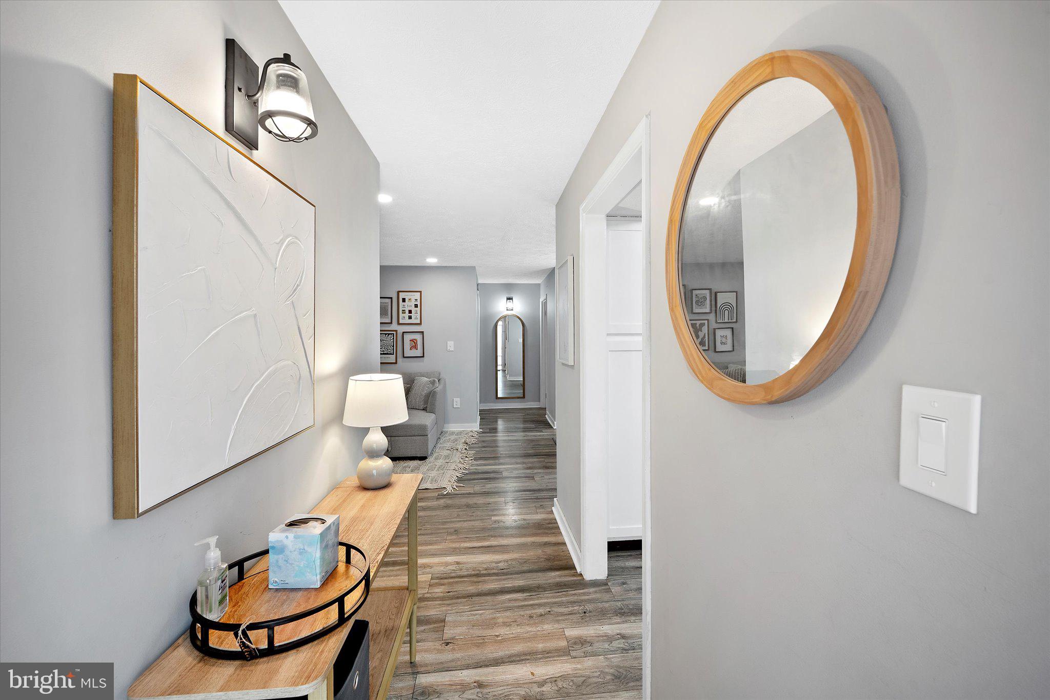 HUNTERS CROSSING - Residential