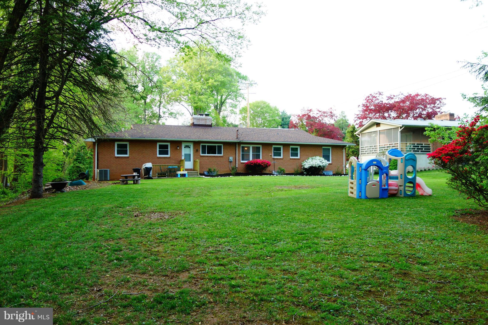 PINEDALE - Residential