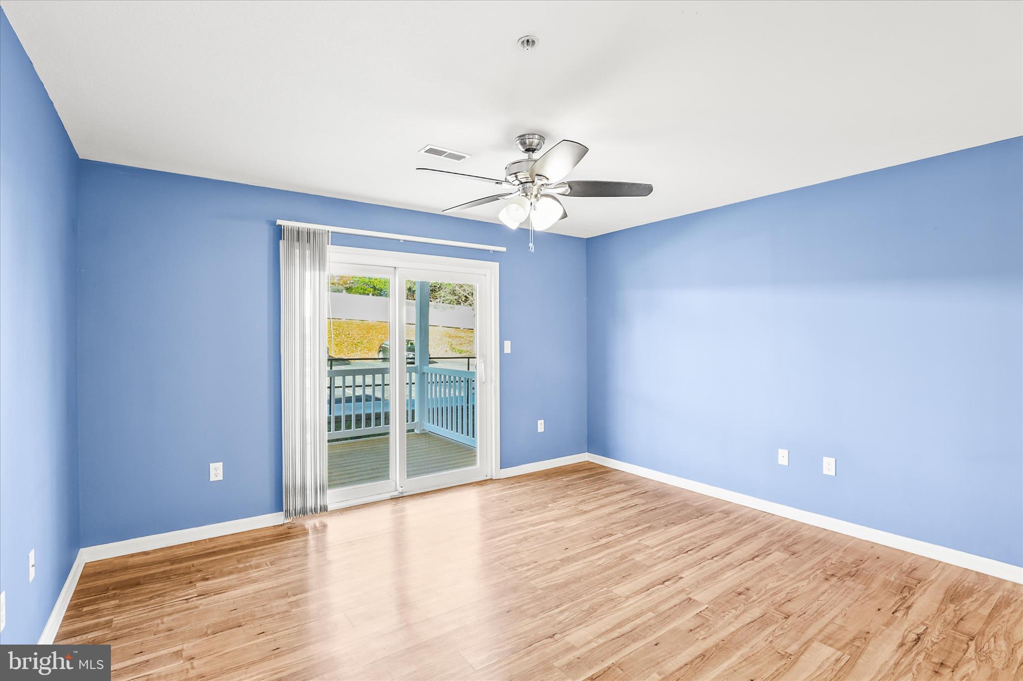 NEW FREEDOM VIEW - Residential