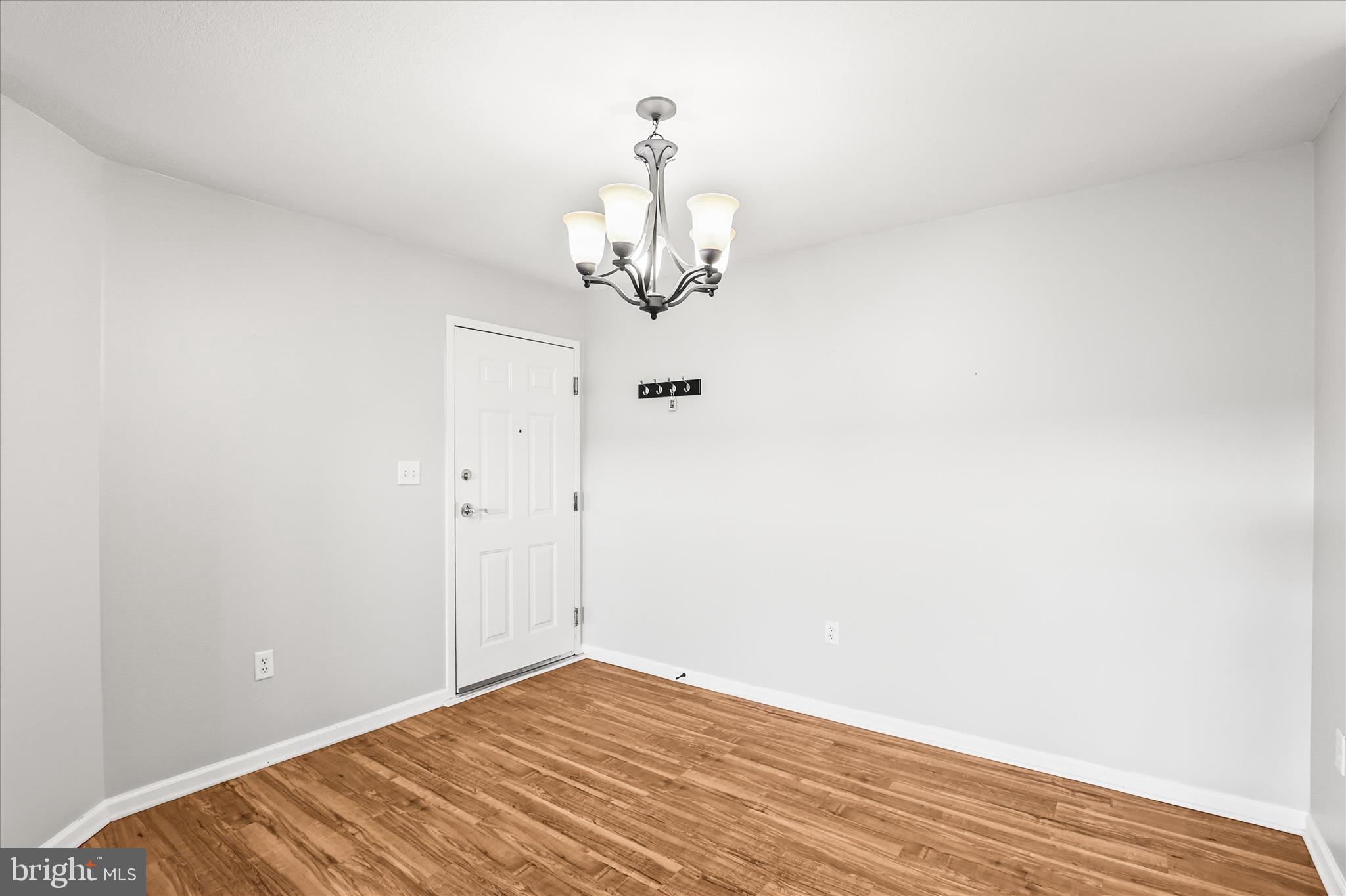 242 N SECOND STREET 242E