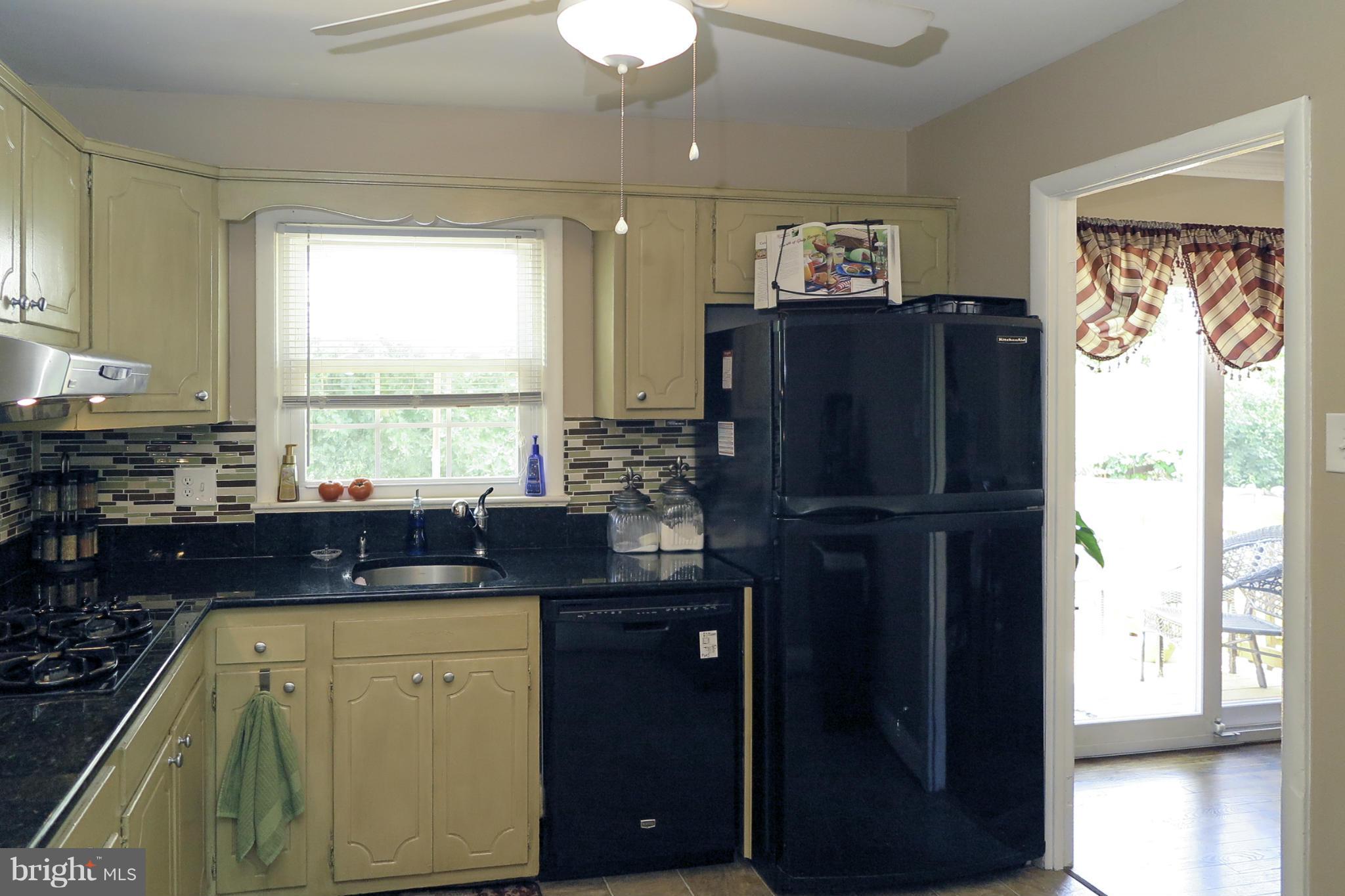 HAYFIELD FARM - Residential