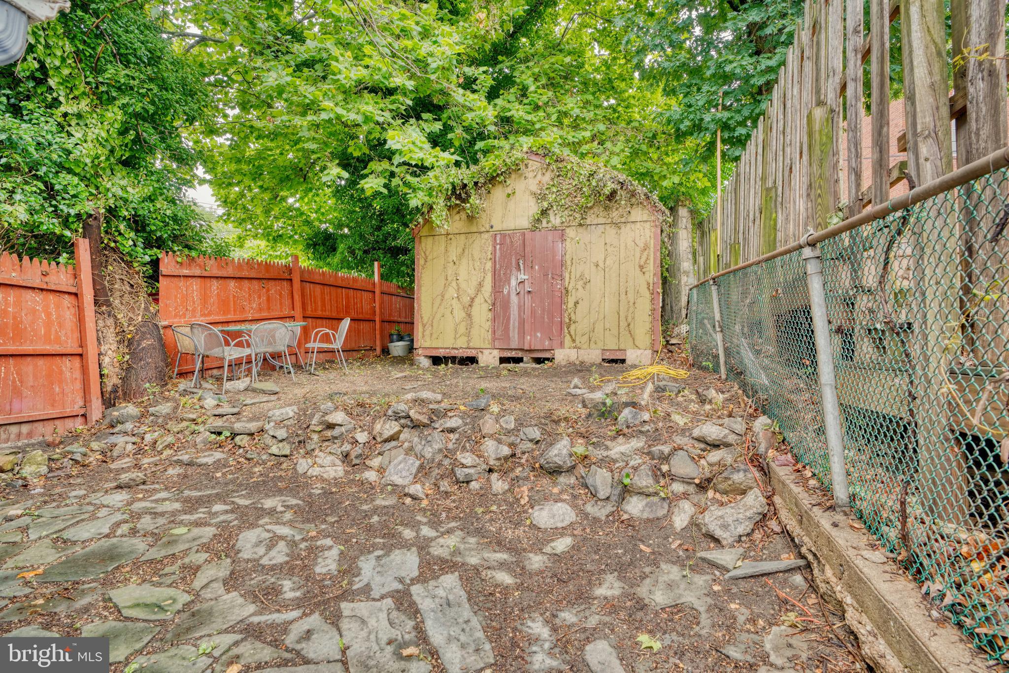 HAMPDEN HISTORIC DISTRICT - Residential Lease