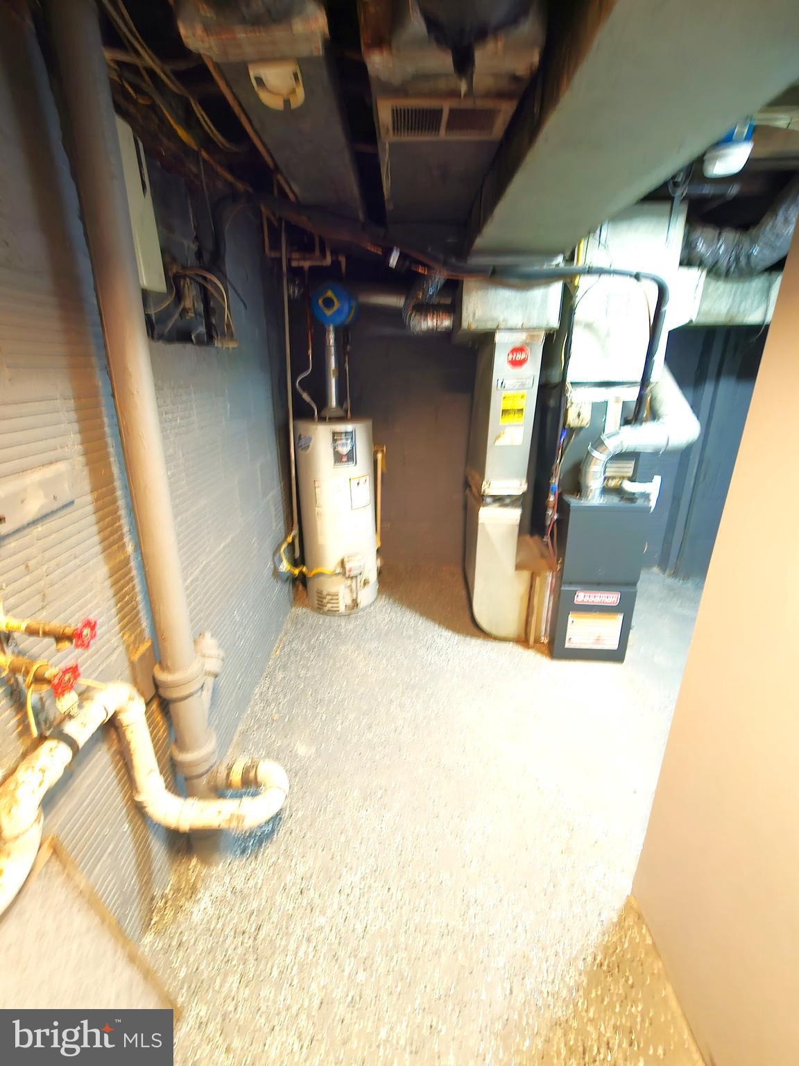 ARUNDEL VILLAGE - Residential