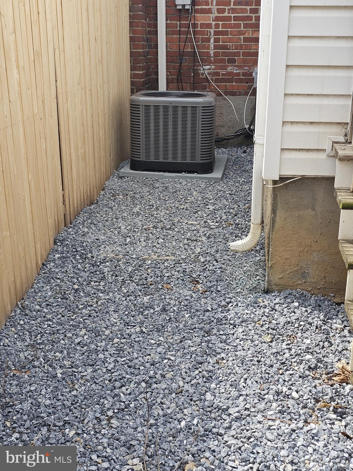 ARUNDEL VILLAGE - Residential