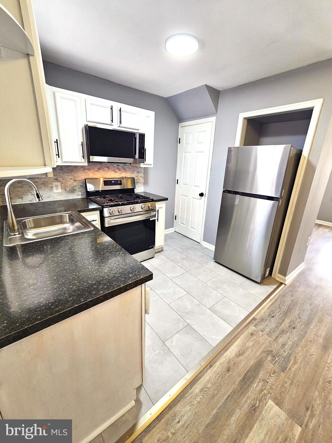 ARUNDEL VILLAGE - Residential