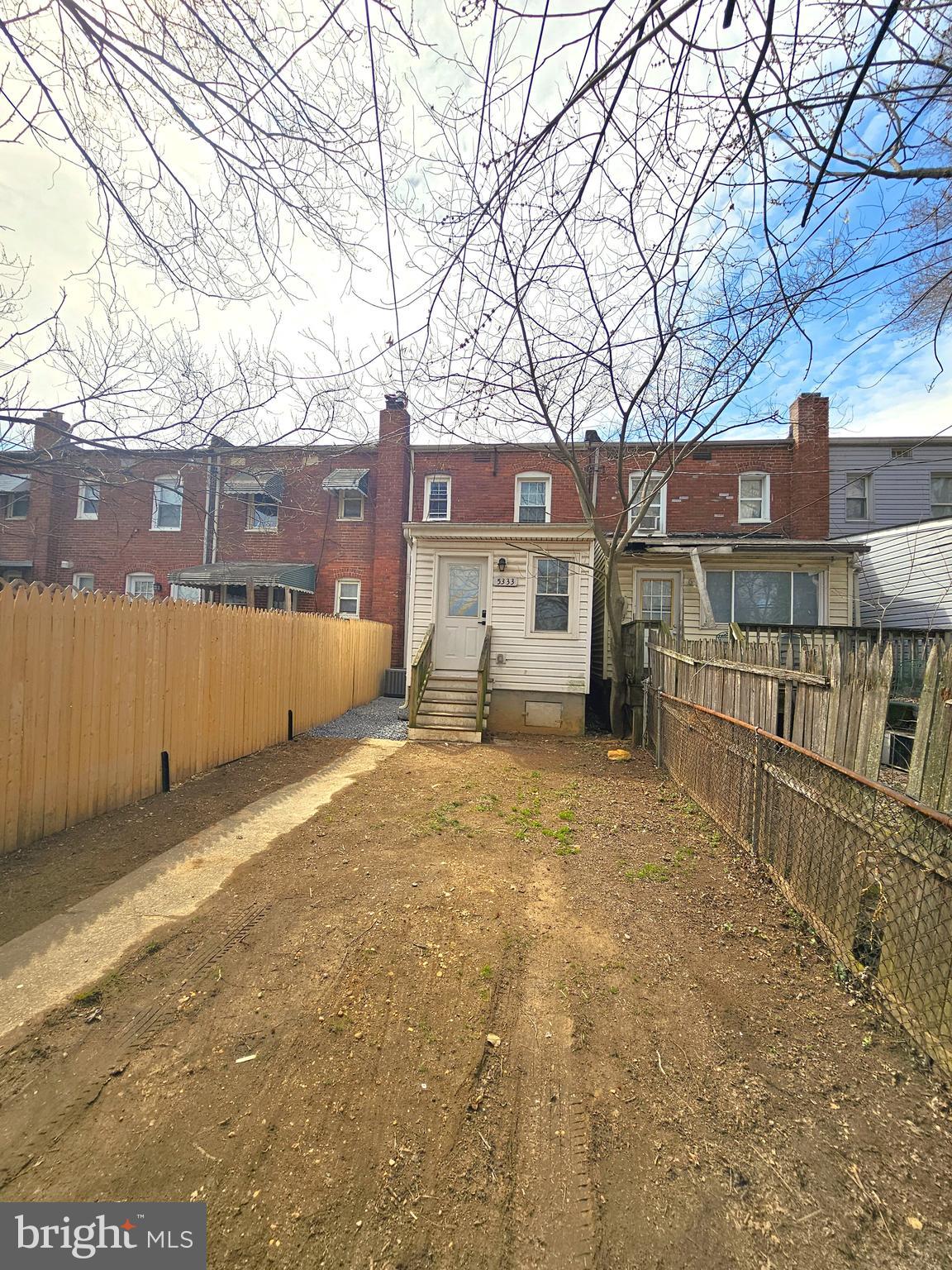 ARUNDEL VILLAGE - Residential