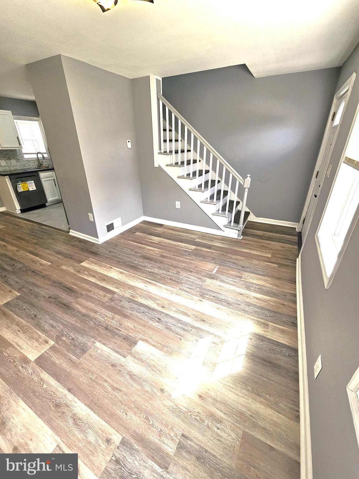 ARUNDEL VILLAGE - Residential