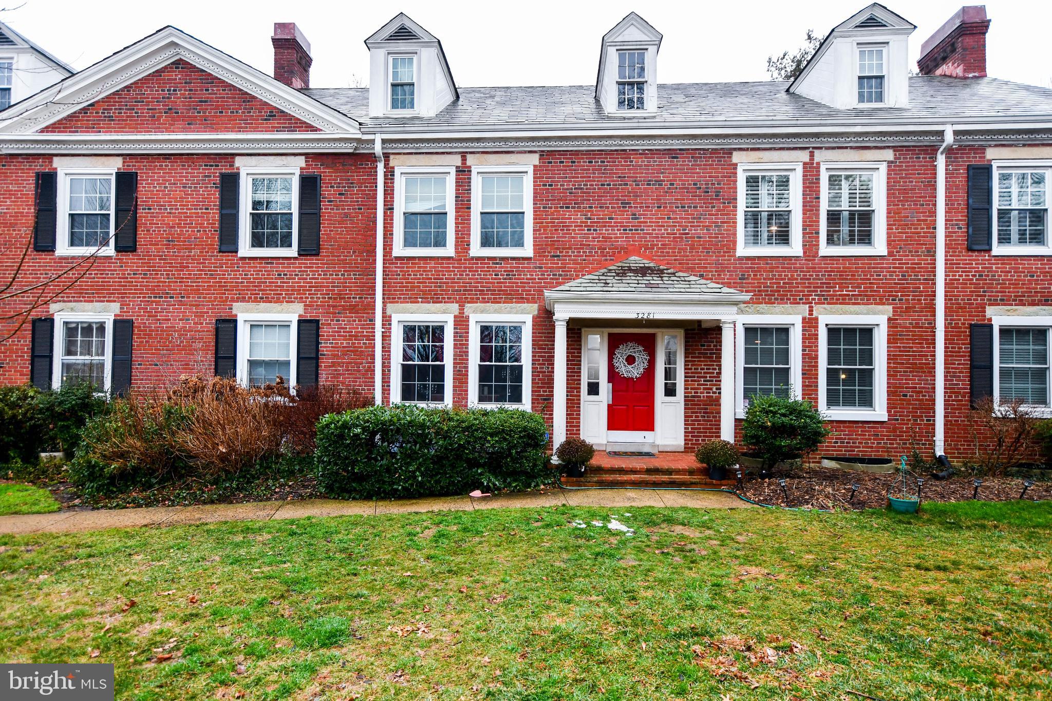 FAIRLINGTON GREEN - Residential Lease