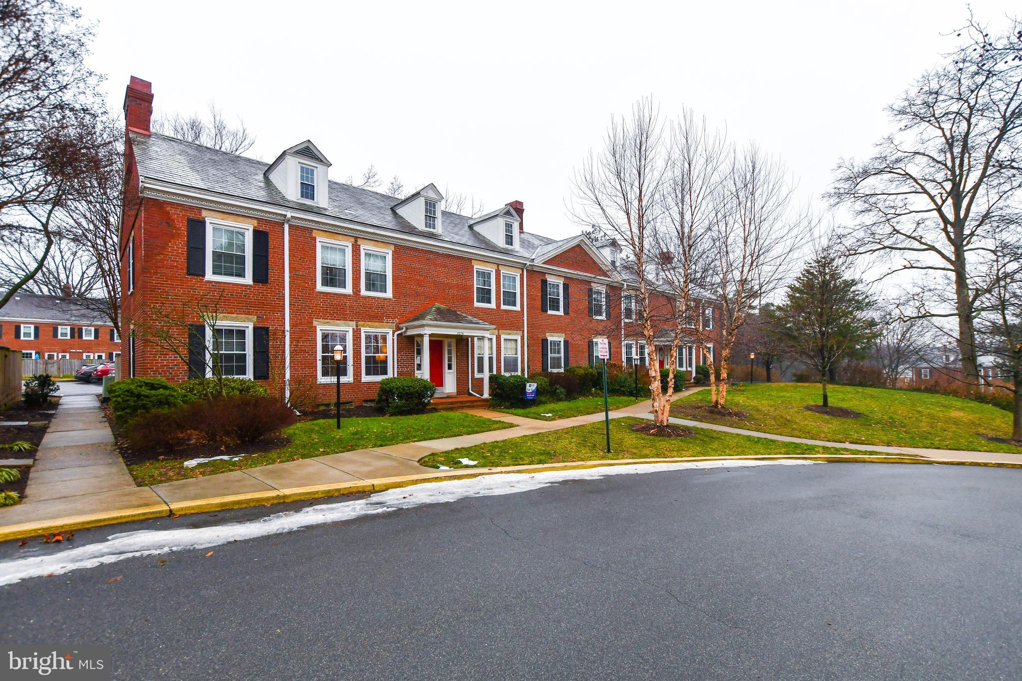 FAIRLINGTON GREEN - Residential Lease