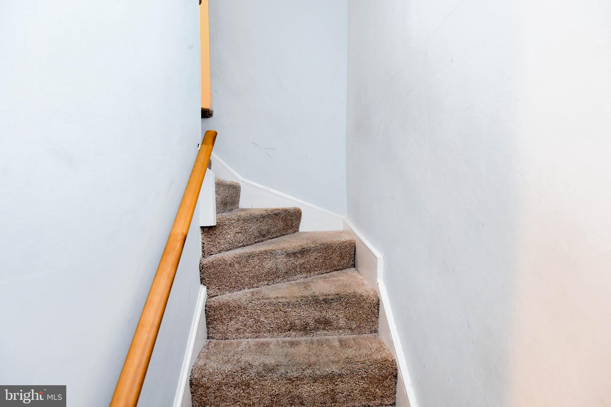 FAIRLINGTON GREEN - Residential Lease