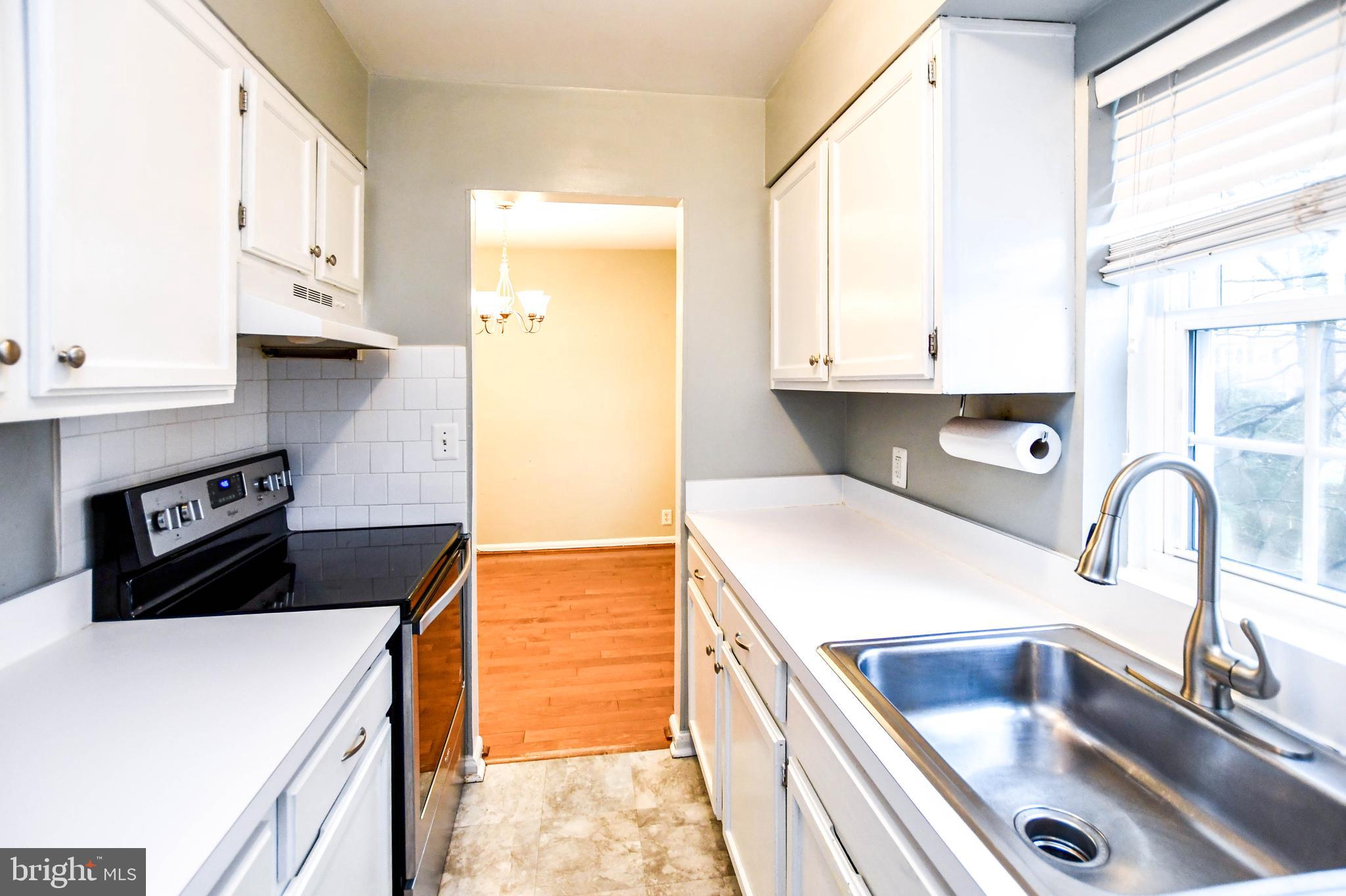 FAIRLINGTON GREEN - Residential Lease