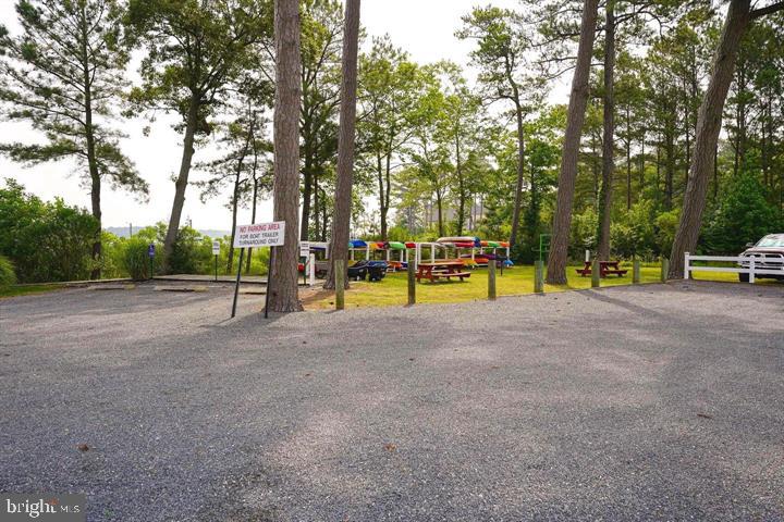 WHITE HORSE PARK III - Residential