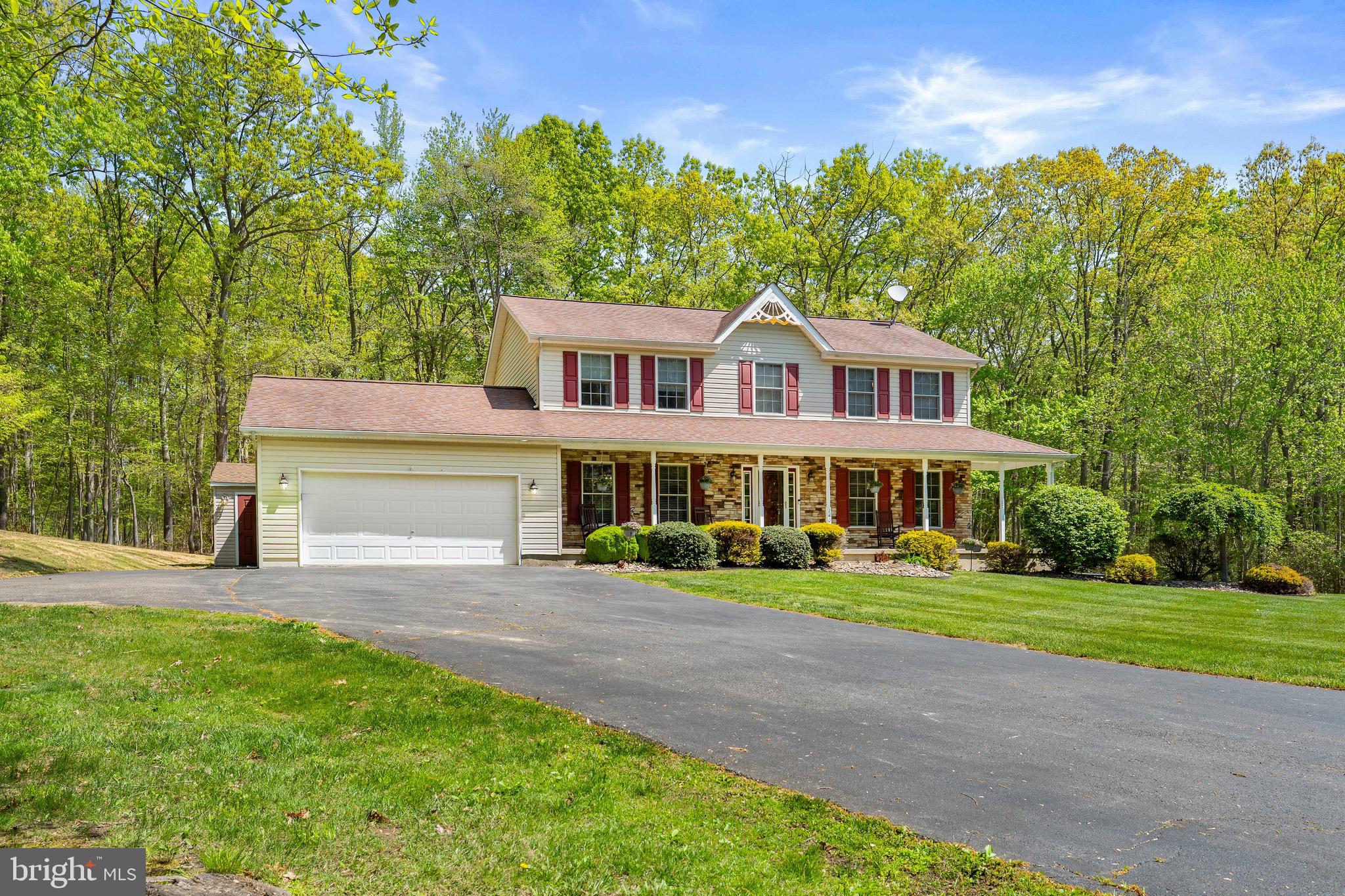 WHITAKER WOODS - Residential