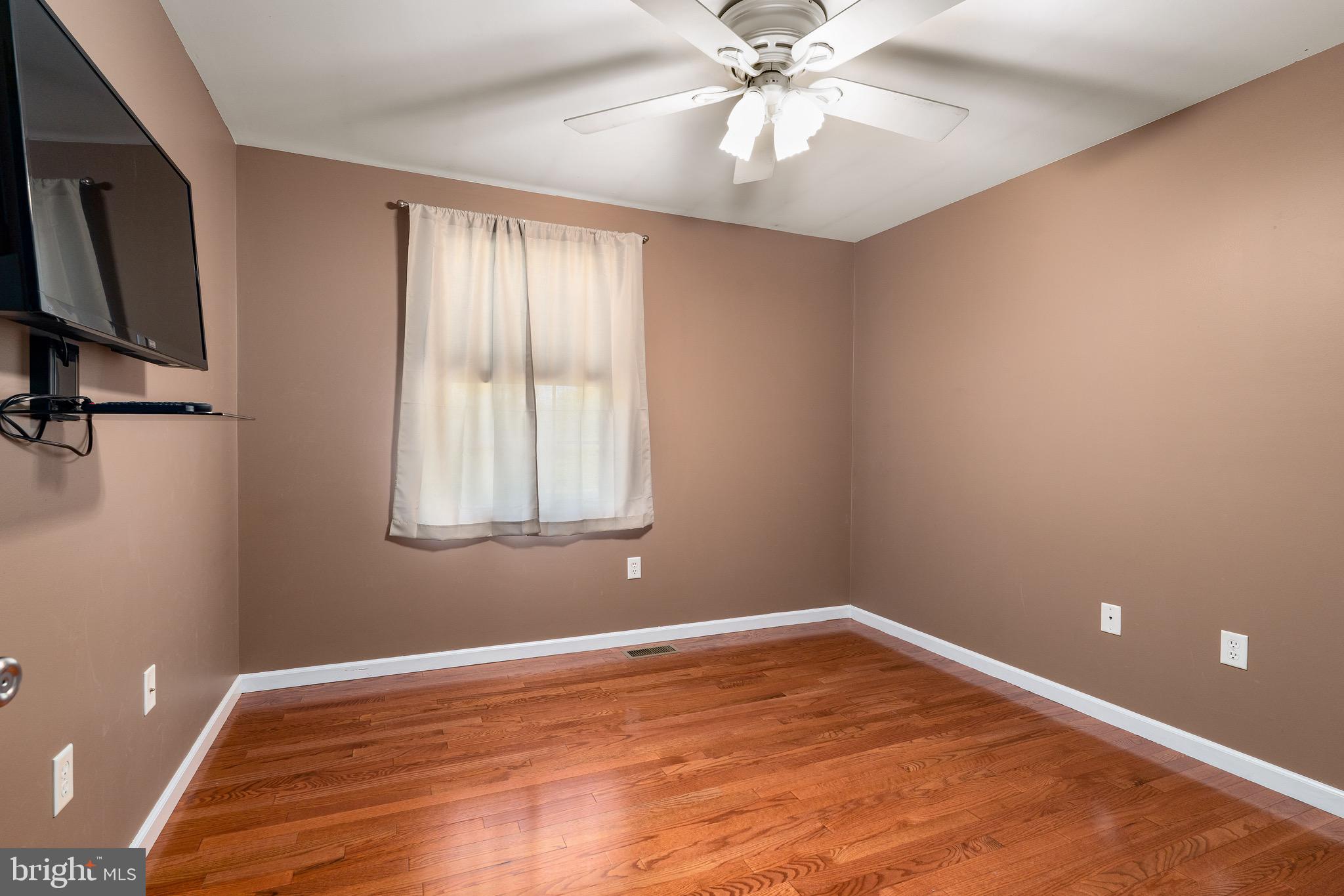 WHITAKER WOODS - Residential