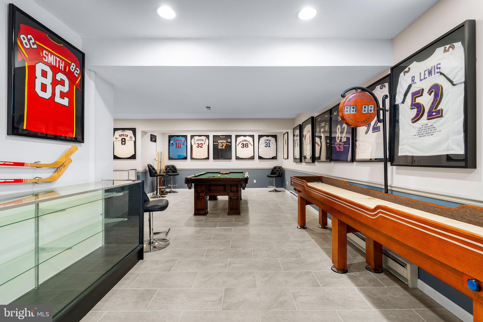 WHITAKER WOODS - Residential