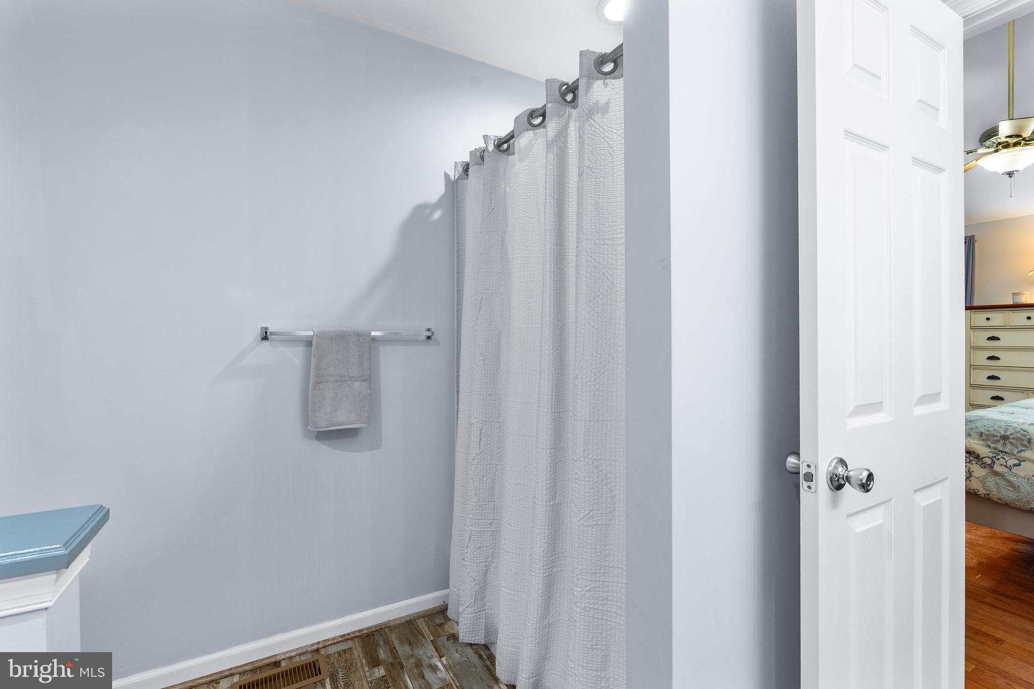 WHITAKER WOODS - Residential