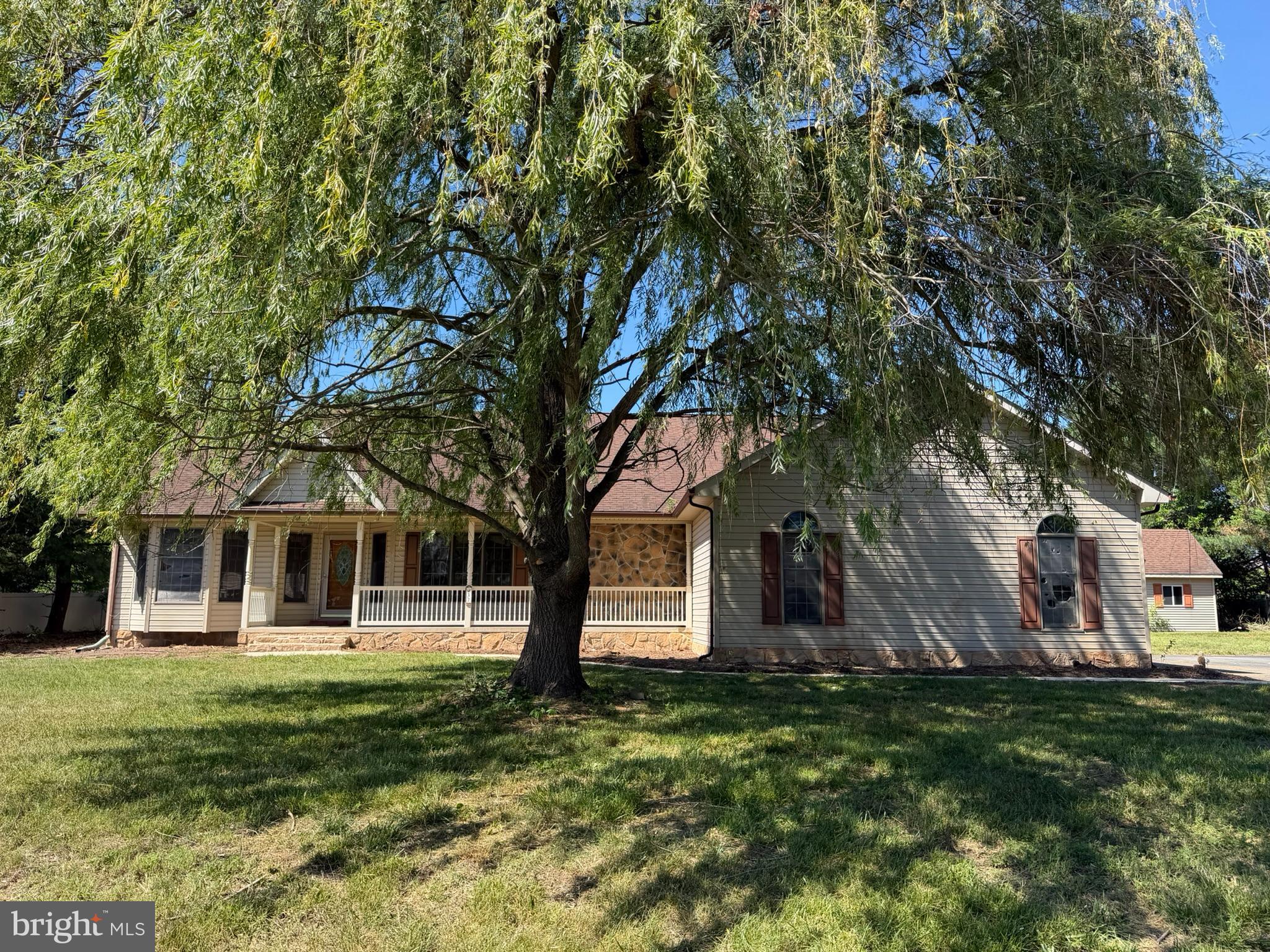 37 JOHN ANDREWS DRIVE