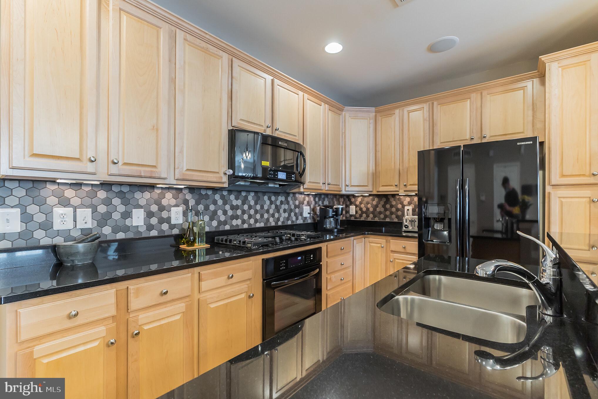 TOWNES AT GOOSE CREEK VILLAGE - Residential