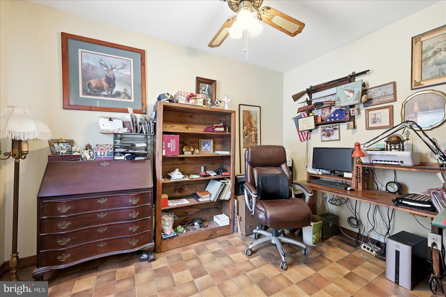 SNOW HILL - Residential