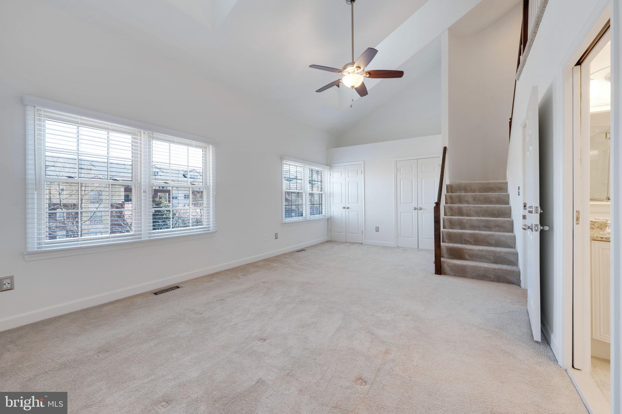 SKYLINE VILLAGE - Residential