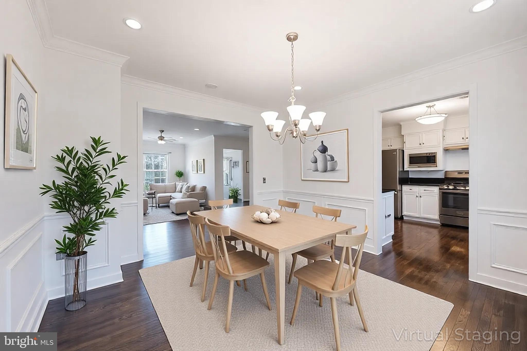 SKYLINE VILLAGE - Residential