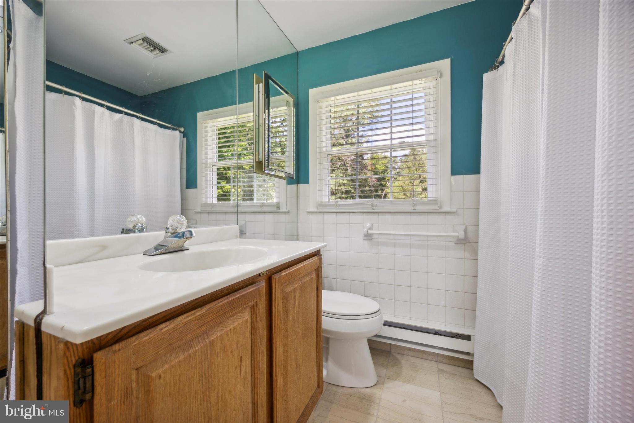 DOYLESTOWN - Residential