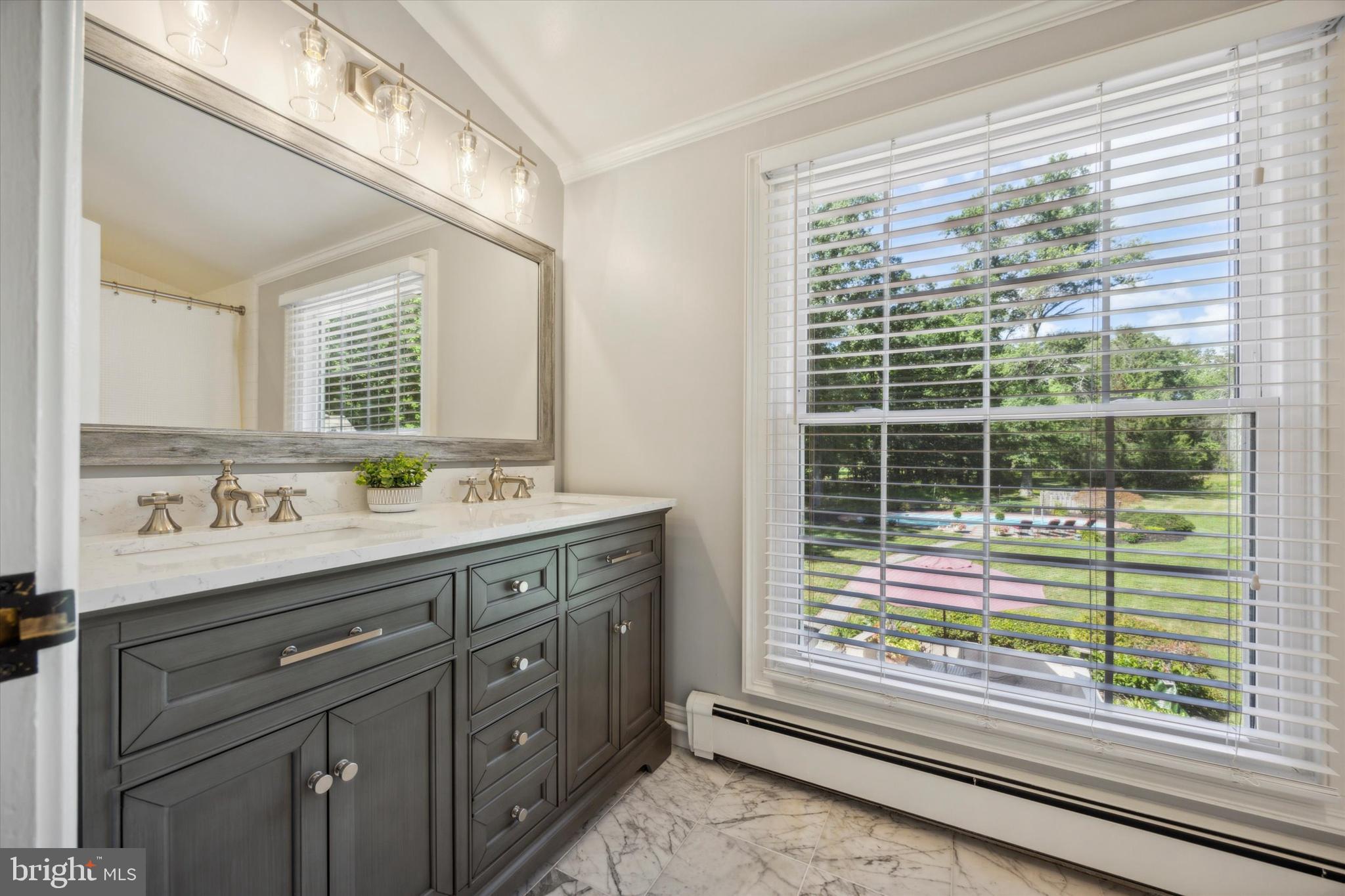 DOYLESTOWN - Residential