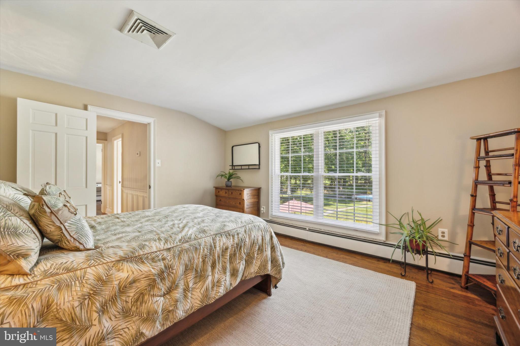 DOYLESTOWN - Residential