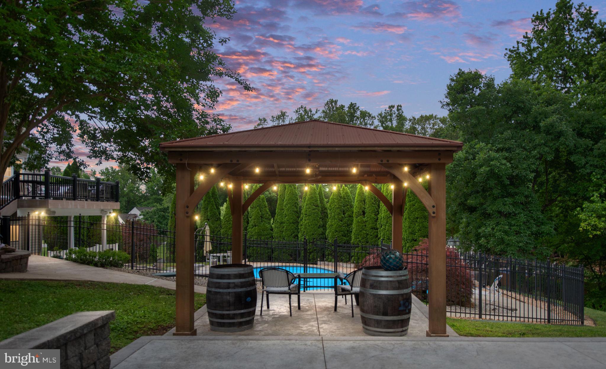 NI RIVER LANDING - Residential