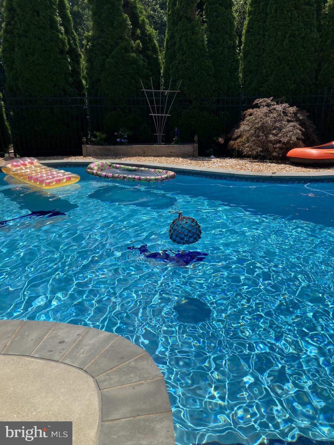 NI RIVER LANDING - Residential