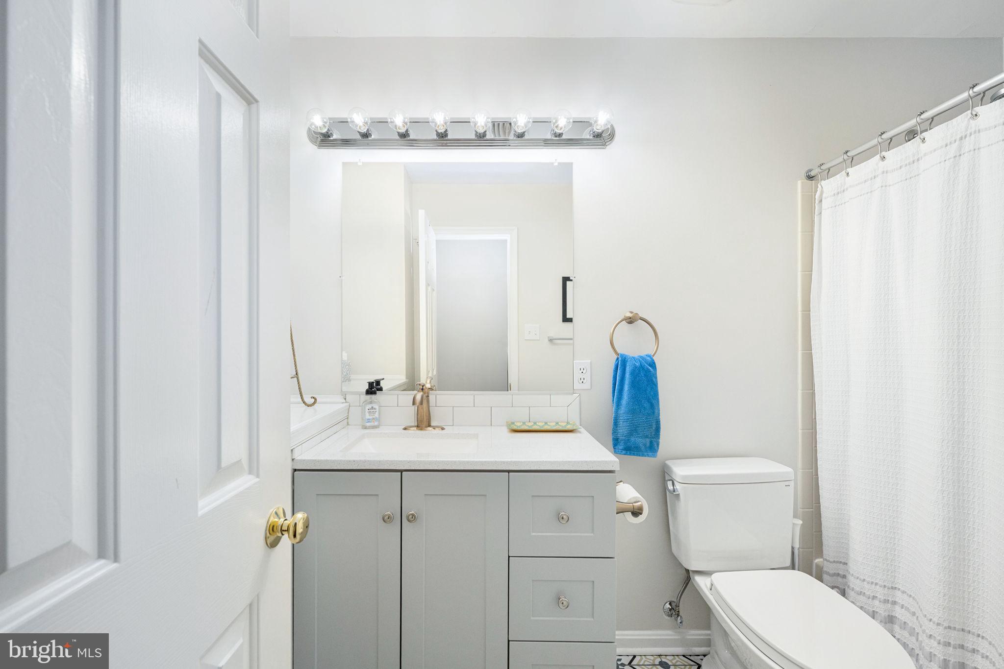 NI RIVER LANDING - Residential