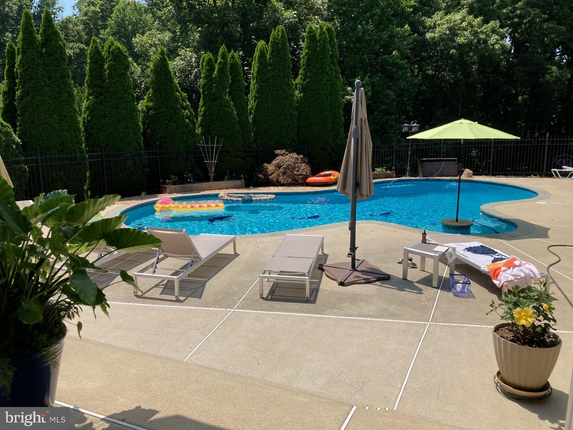 NI RIVER LANDING - Residential