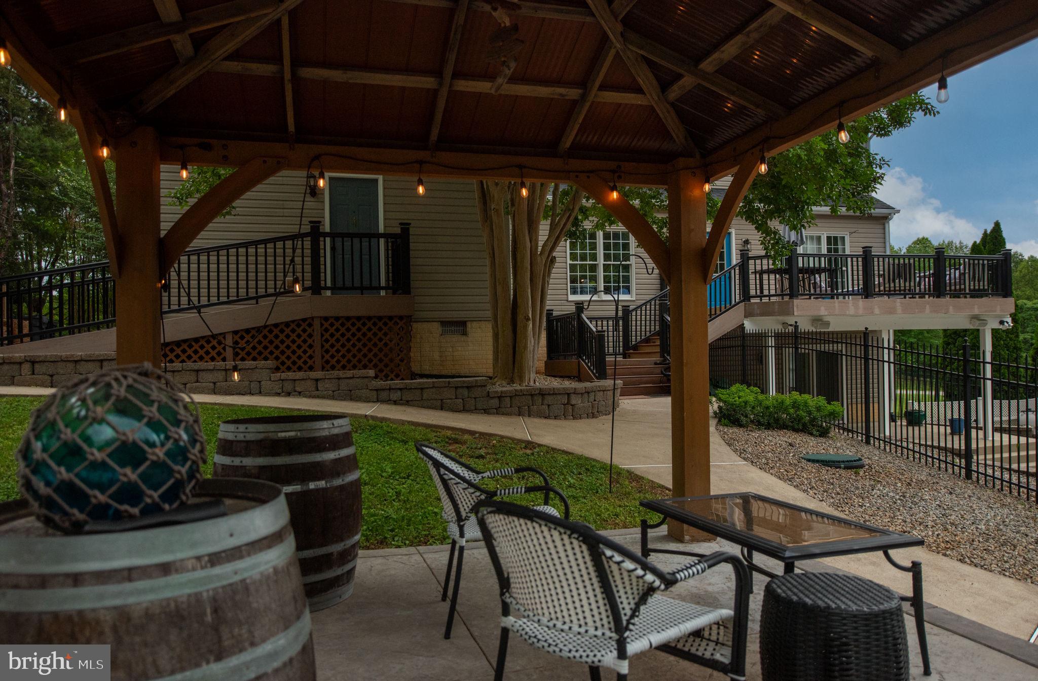 NI RIVER LANDING - Residential