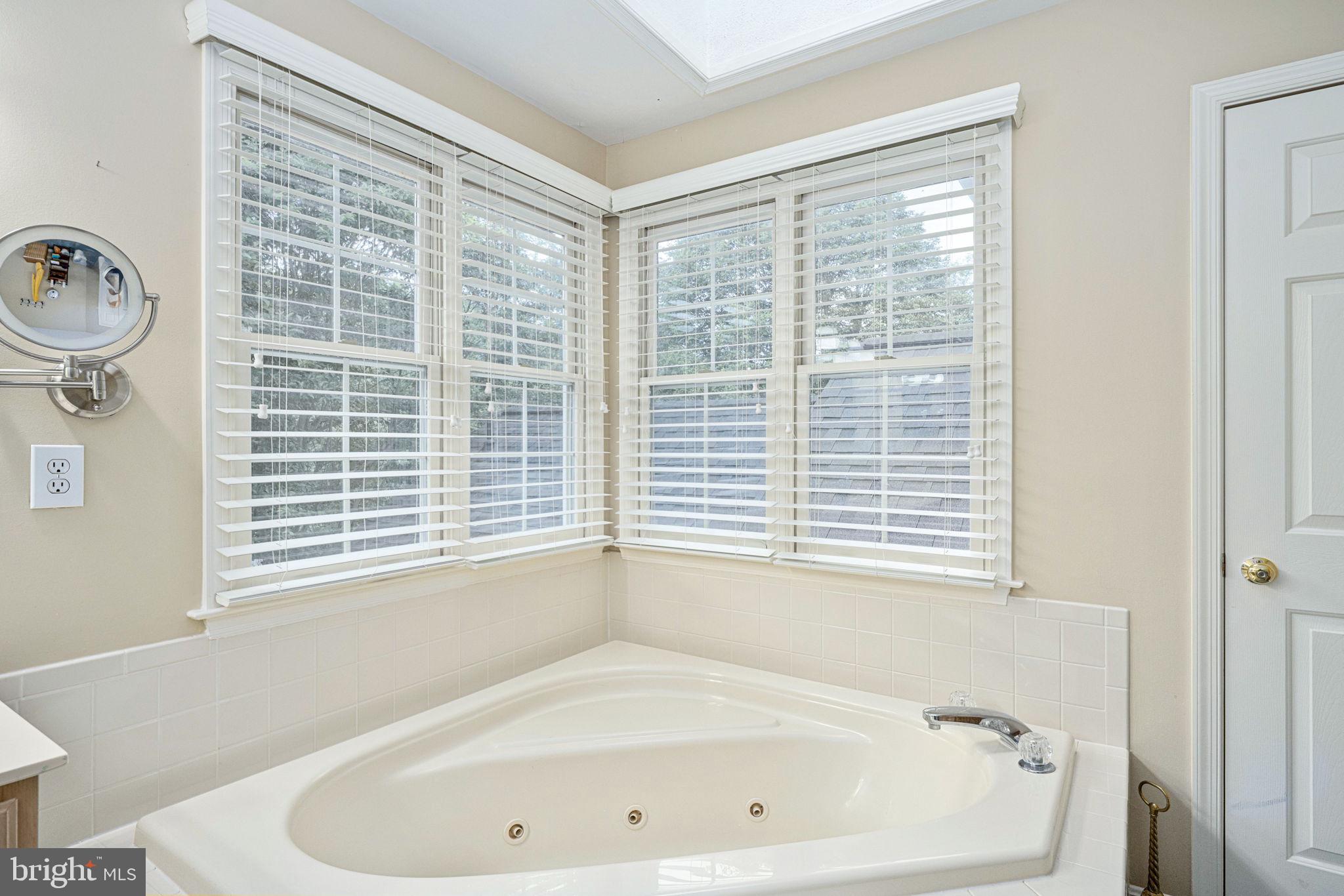 NI RIVER LANDING - Residential